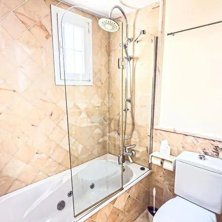 Holiday home Paraiso Poolside Townhouse In