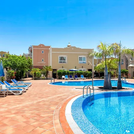 度假居 Paraiso Poolside Townhouse In