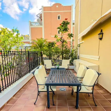 Paraiso Poolside Townhouse In *